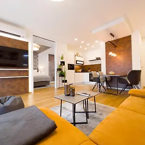 viva-apartments.graz-austria-hotels.com/