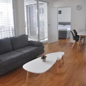  Appartamento 4 Beds And - Contactless Check-in