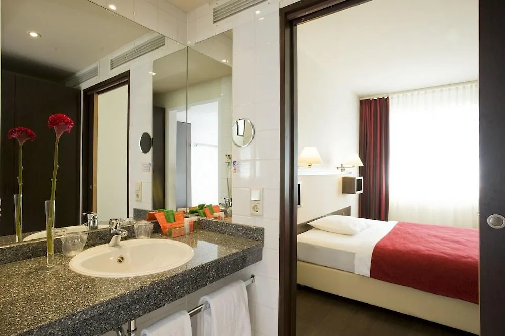 **** Hotel Nh Wien City Austria